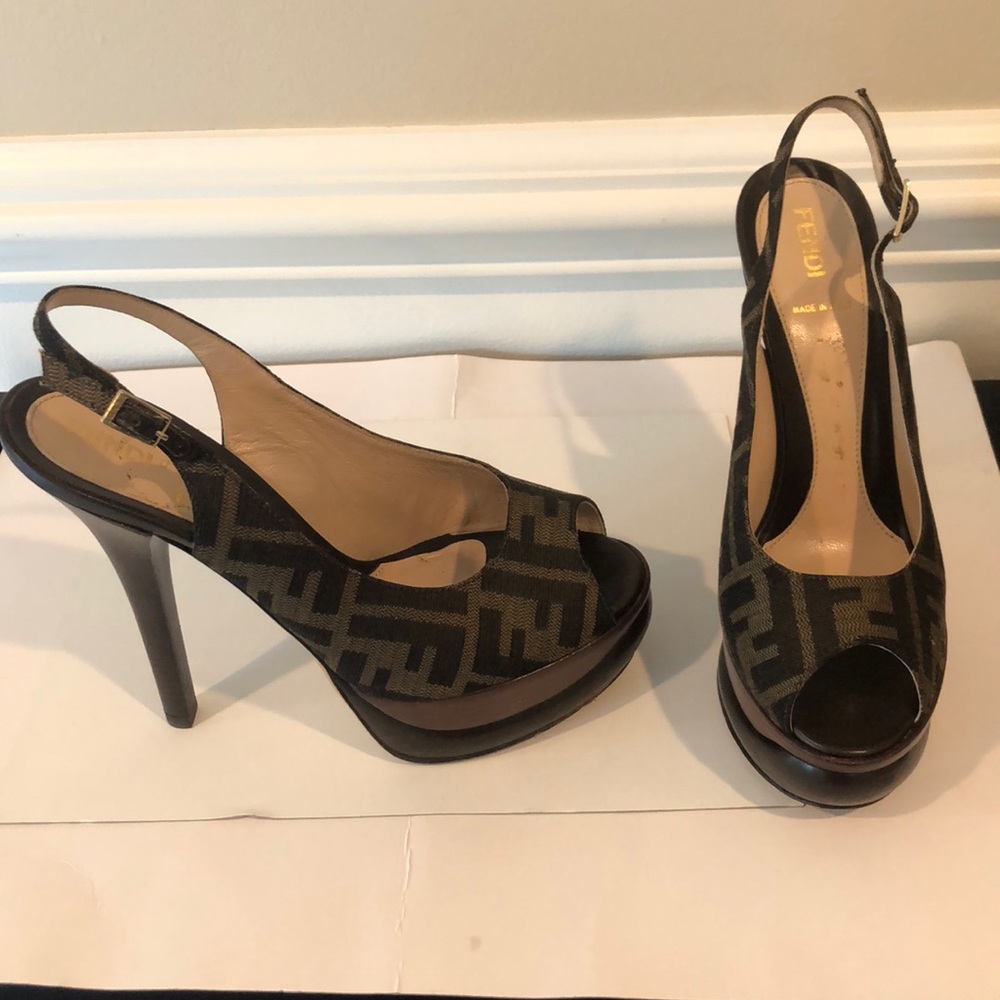 Fendi open toe platform heels